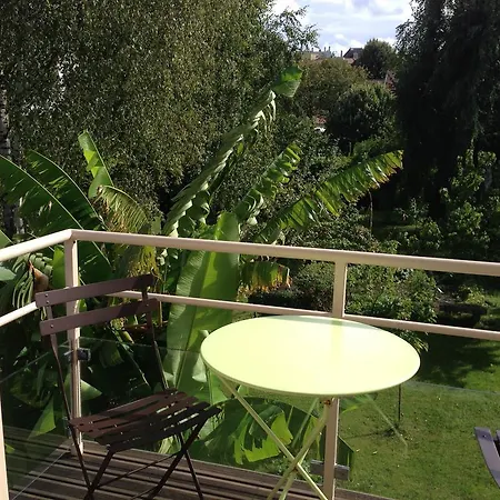 فندق مبيت وإفطار Vraie D'hotes Jusqu'a 4 Pers, Stationnement Gratuit, Prise Batterie 3*