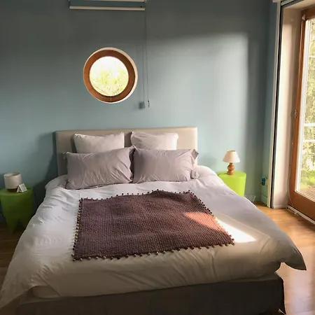 Couette-café L'horizon, Familiale, Stationnement Gratuit, Prise Batterie Niort