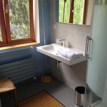 Vraie D'hotes Jusqu'a 4 Pers, Stationnement Gratuit, Prise Batterie 3* نيورْ